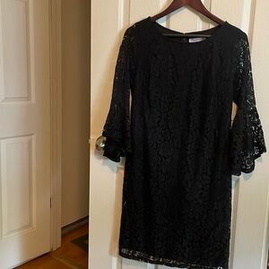 Lined black lace dress with 3/4 sleeves